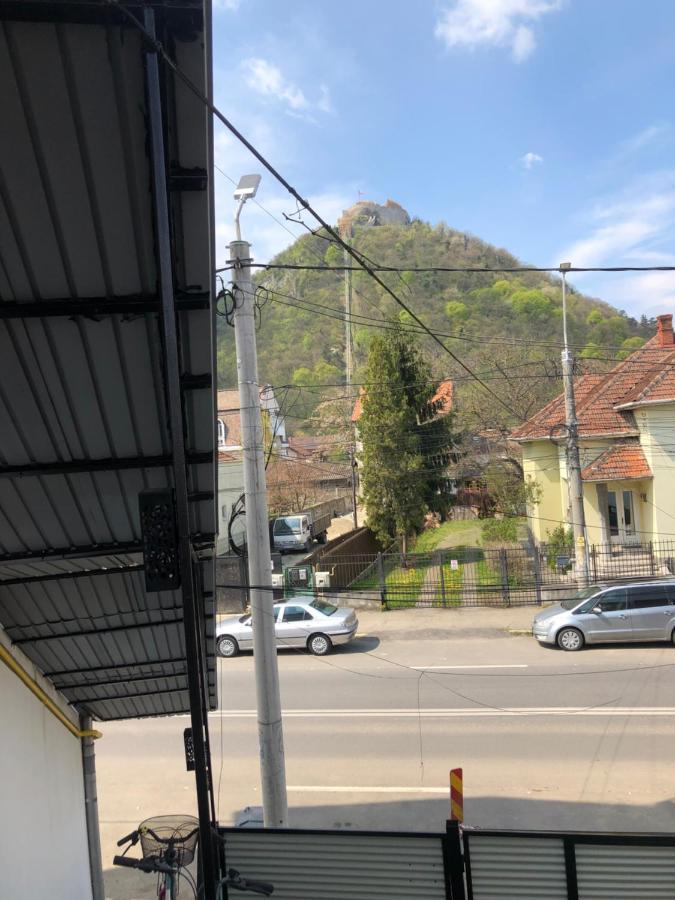 Apartament Apartament Basak 2 Deva Zewnętrze zdjęcie