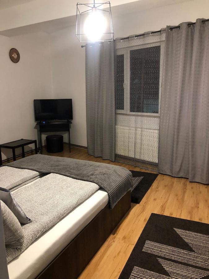 Apartament Apartament Basak 2 Deva Zewnętrze zdjęcie